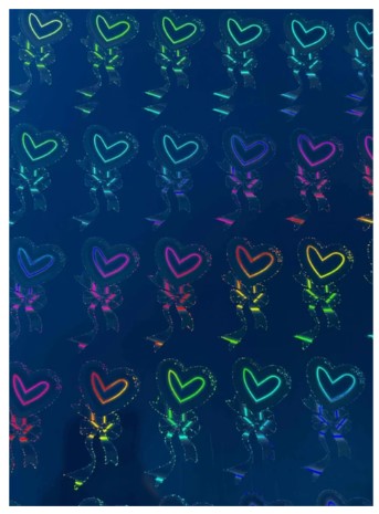 Vinil PET Tornasol Adhesivo Holográfico Imprimible Efecto Corazón de Amor A4 x 20 hojas